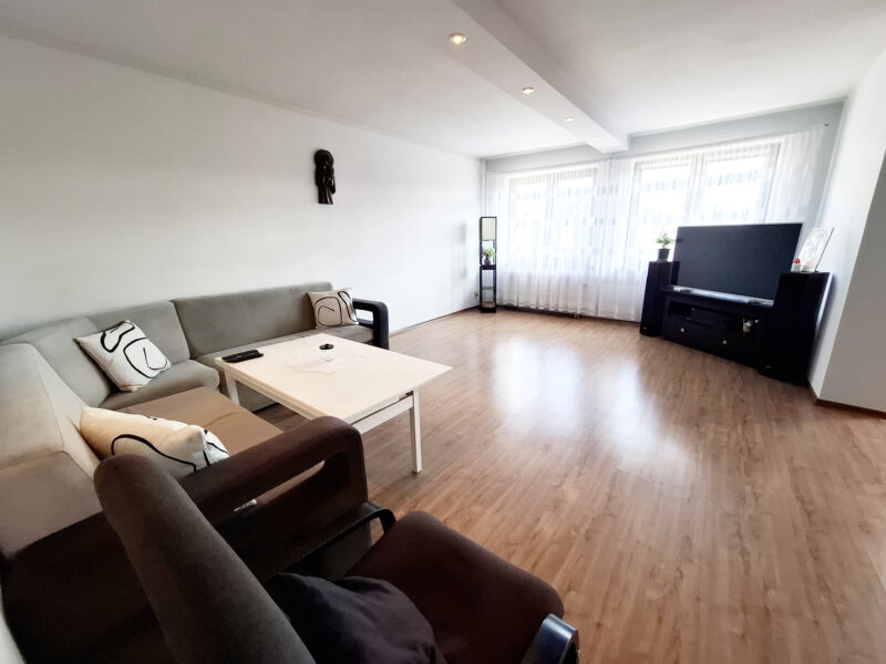 GOSTYNIN | ul. Wyszyńskiego 9